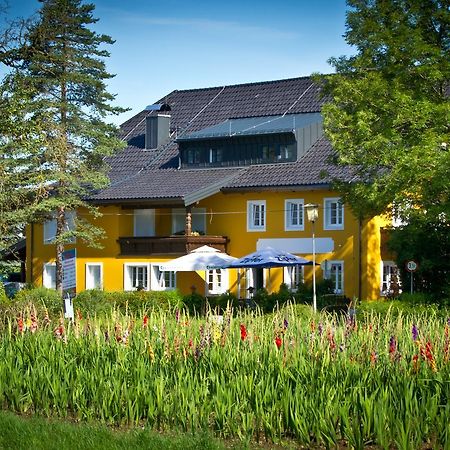 Landgasthof Zum Betenmacher Thalgau Exterior photo